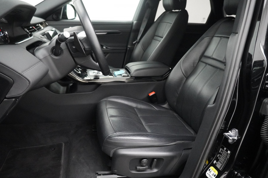 Land Rover Range Rover Evoque BWJ 11-2019 | 2.0 D 180PK AWD R-Dynamic S AUTOMAAT | NWE APK | TREKHAAK | LEER | NAVI | CLIMA | CAMERA A | VOORRUITVERWARMING | CARPLAY |
