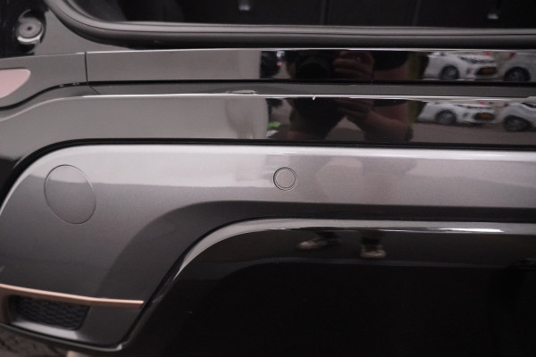 Land Rover Range Rover Evoque BWJ 11-2019 | 2.0 D 180PK AWD R-Dynamic S AUTOMAAT | NWE APK | TREKHAAK | LEER | NAVI | CLIMA | CAMERA A | VOORRUITVERWARMING | CARPLAY |