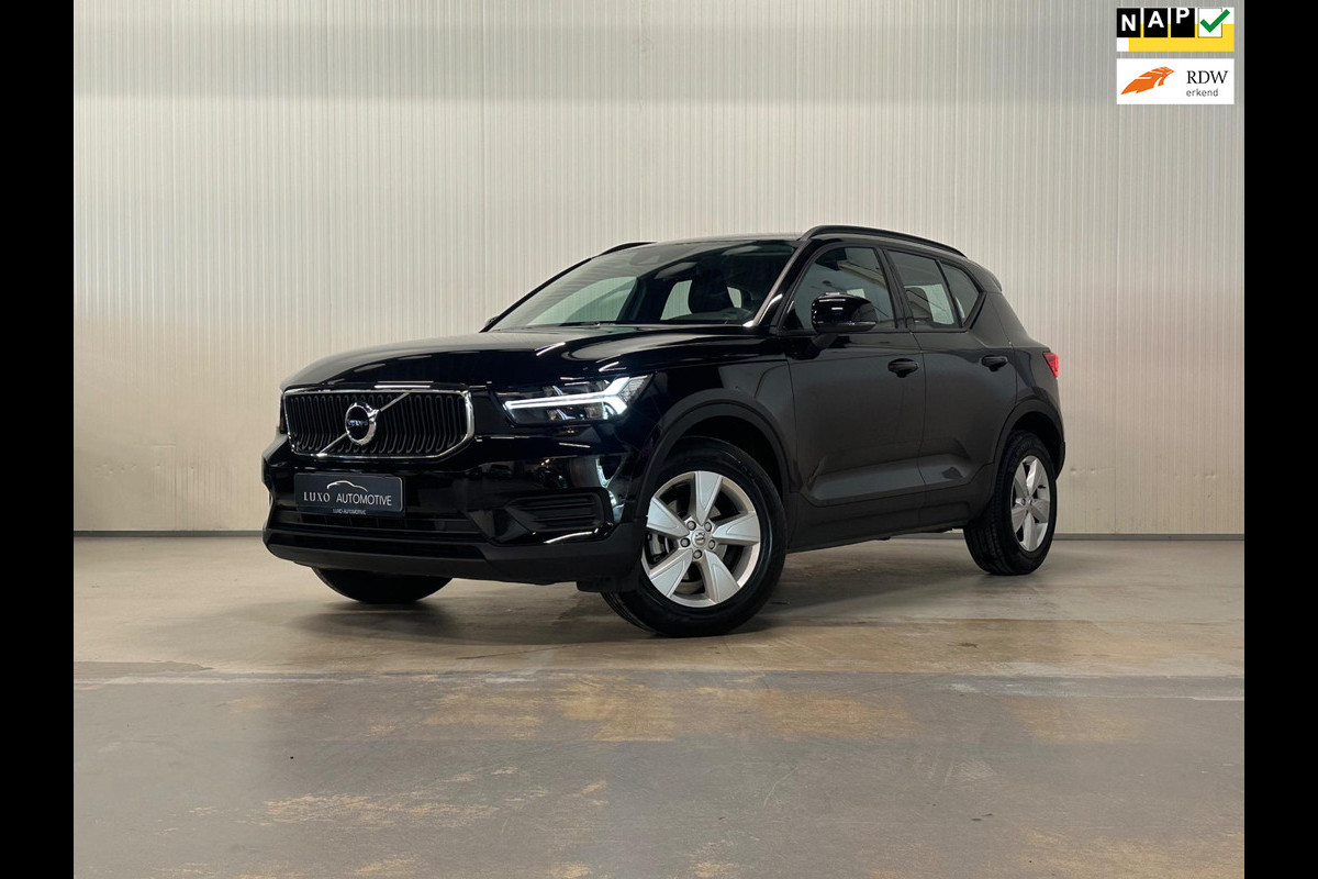 Volvo XC40 1.5 T2 Momentum Core | CARPLAY | ESC | PARK ASSISTANT Volvo XC40 1.5 T2 Momentum Core | CARPLAY | ESC | PARK ASSISTANT