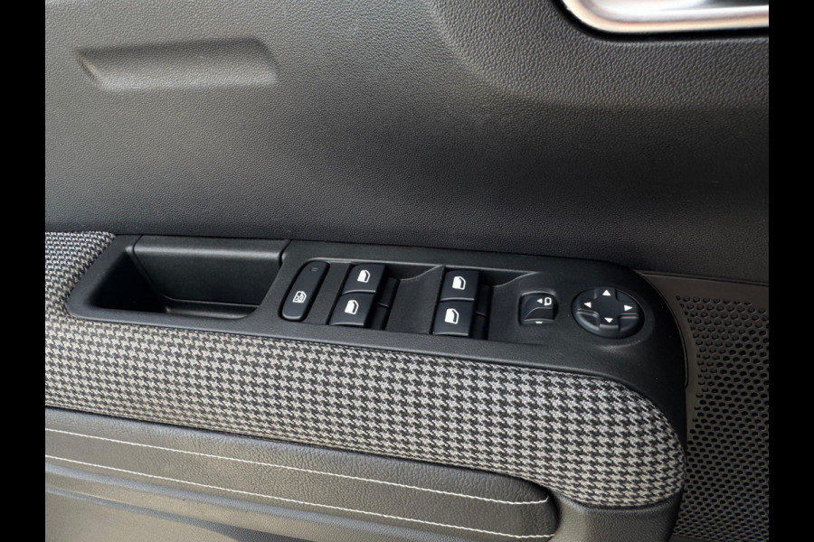 Citroën C3 Aircross 1.2 PureTech S&S Shine PANODAK | NAVI | TREKHAAK