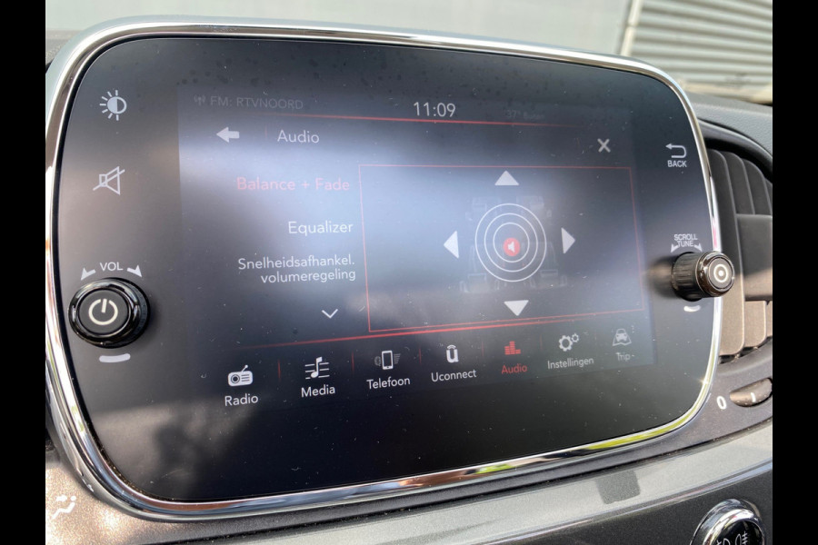 Fiat 500C BWJ 2018 | 1.2 70PK Lounge | CRUISE | CLIMA | PDC | LICHTMETAAL | U CONNECT | CARPLAY | NAVI