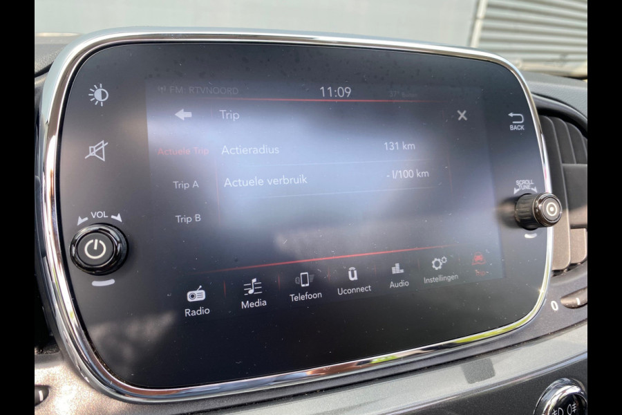 Fiat 500C BWJ 2018 | 1.2 70PK Lounge | CRUISE | CLIMA | PDC | LICHTMETAAL | U CONNECT | CARPLAY | NAVI