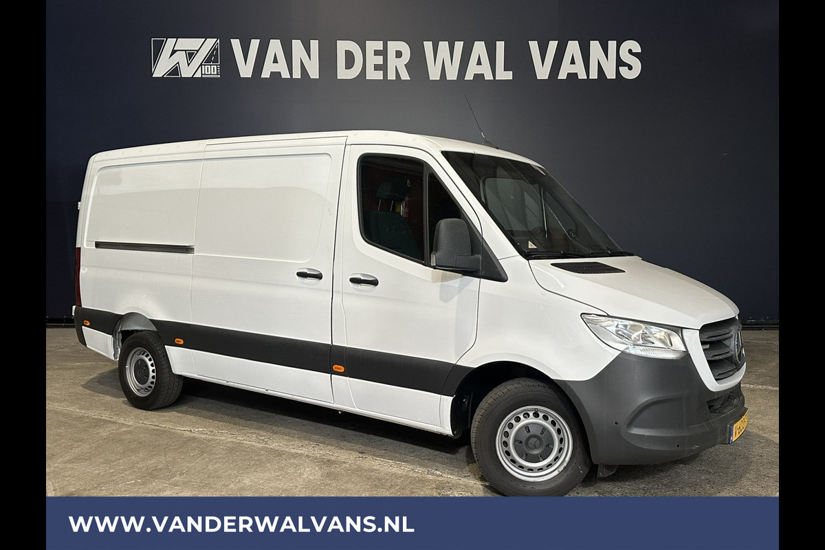 Mercedes-Benz Sprinter 316 CDI 163 pk L2H1 Euro6 Airco | 2800kg trekhaak | Omvormer | Camera Cruisecontrol, Parkeersensoren Mercedes-Benz Sprinter 316 CDI 163 pk L2H1 Euro6 Airco | 2800kg trekhaak | Omvormer | Camera Cruisecontrol, Parkeersensoren