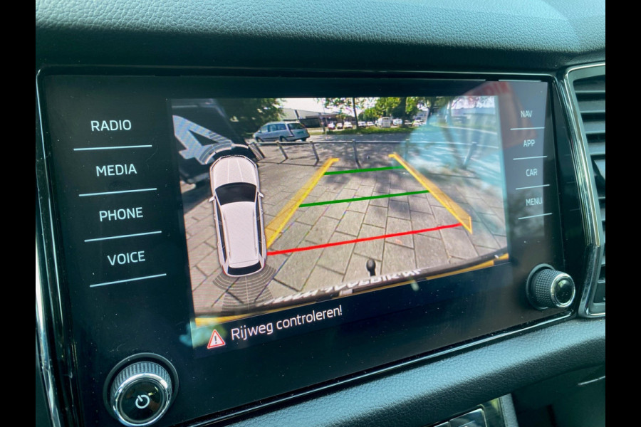 Škoda Kodiaq BWJ 2020 | 1.5 TSI 150PK Business Edition | CLIMA | CRUISE | TREKHAAK | CAMERA  | LEDER/STOF | PDC | CARPLAY