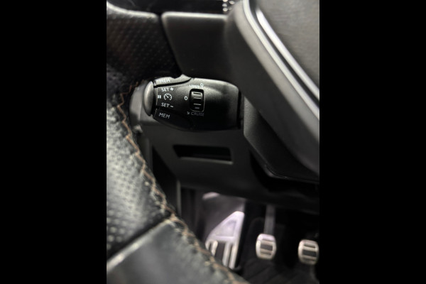 Peugeot 5008 1.2 PureTech Blue Lease GT-Line 7 P | Navi | Clima | Pano | Cruise | Trekhaak | Camera