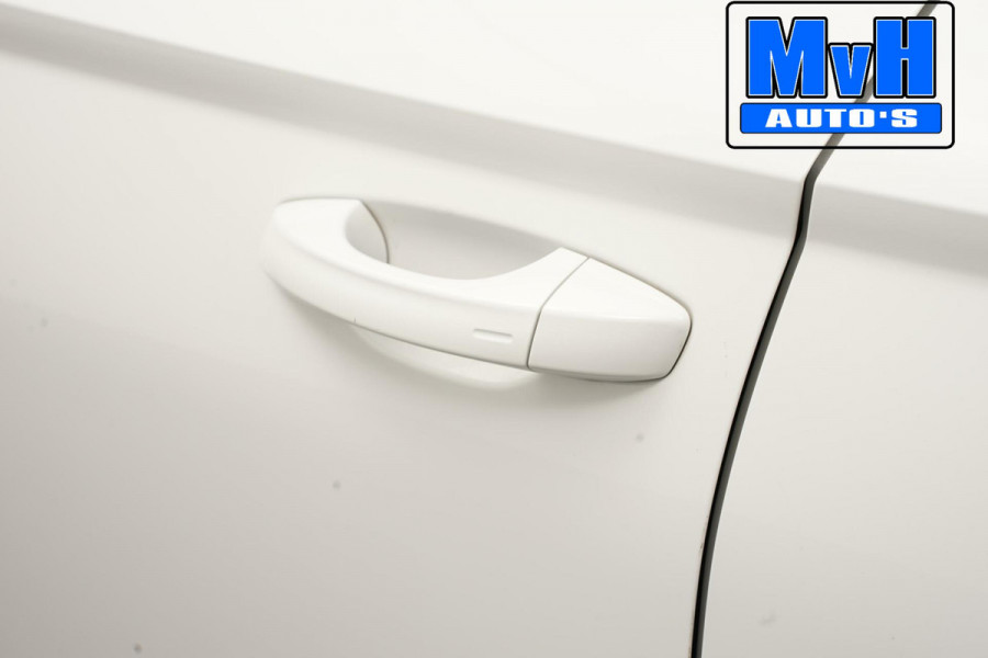 Škoda Karoq 1.5 TSI ACT Style Business|LUXE|CAMERA|TREKH|LED