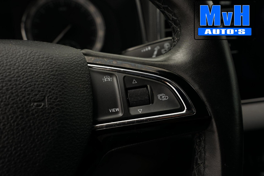 Škoda Karoq 1.5 TSI ACT Style Business|LUXE|CAMERA|TREKH|LED