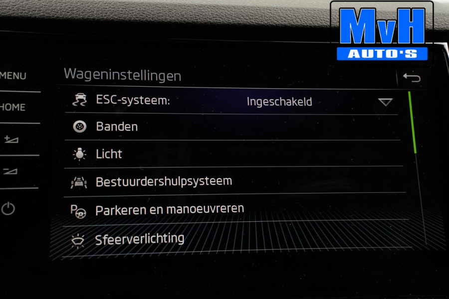 Škoda Karoq 1.5 TSI ACT Style Business|LUXE|CAMERA|TREKH|LED