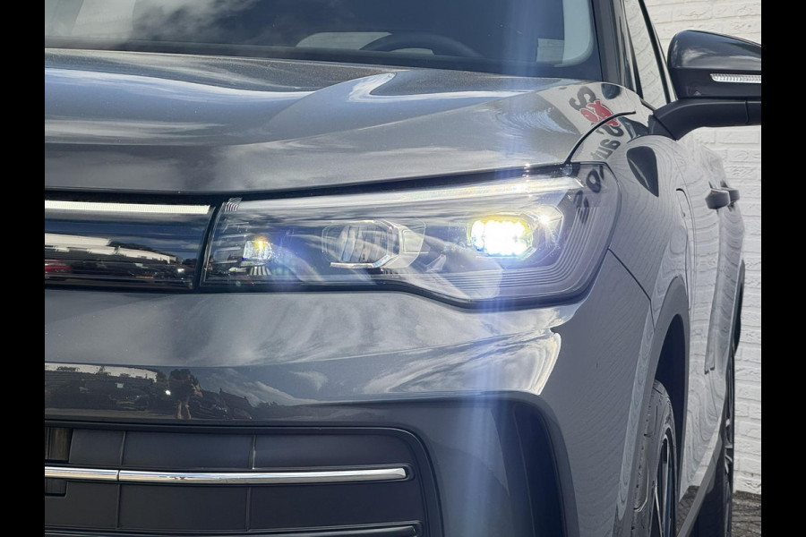 Volkswagen Tiguan 1.5 eHybrid Led Camera ACC Carplay Sfeerverlichting Navigatie Wegklapbare trekhaak