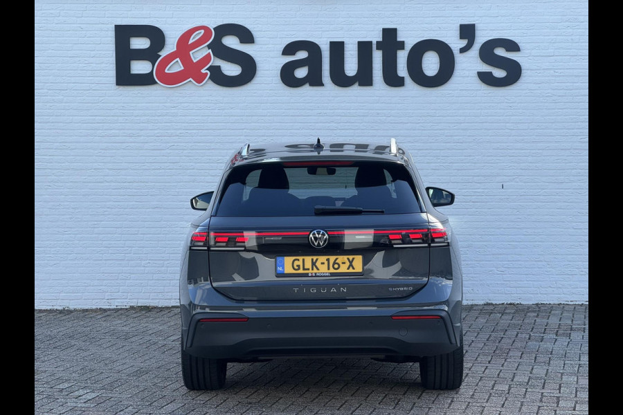 Volkswagen Tiguan 1.5 eHybrid Led Camera ACC Carplay Sfeerverlichting Navigatie Wegklapbare trekhaak