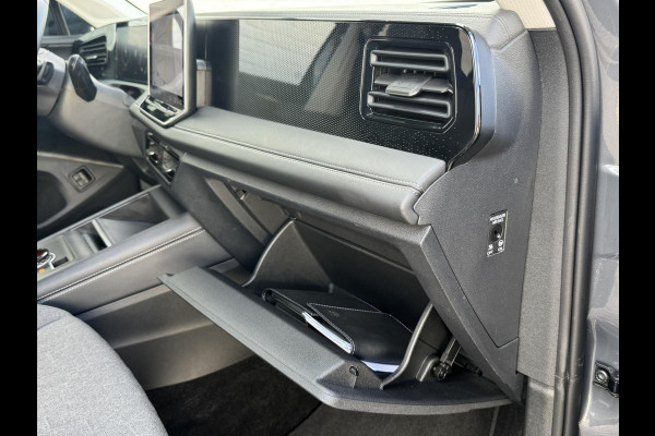 Volkswagen Tiguan 1.5 eHybrid Led Camera ACC Carplay Sfeerverlichting Navigatie Wegklapbare trekhaak