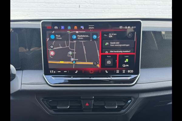 Volkswagen Tiguan 1.5 eHybrid Led Camera ACC Carplay Sfeerverlichting Navigatie Wegklapbare trekhaak