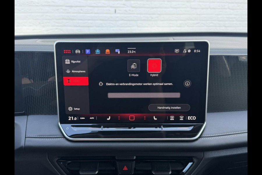Volkswagen Tiguan 1.5 eHybrid Led Camera ACC Carplay Sfeerverlichting Navigatie Wegklapbare trekhaak