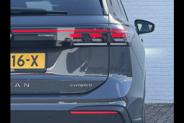 Volkswagen Tiguan 1.5 eHybrid Led Camera ACC Carplay Sfeerverlichting Navigatie Wegklapbare trekhaak