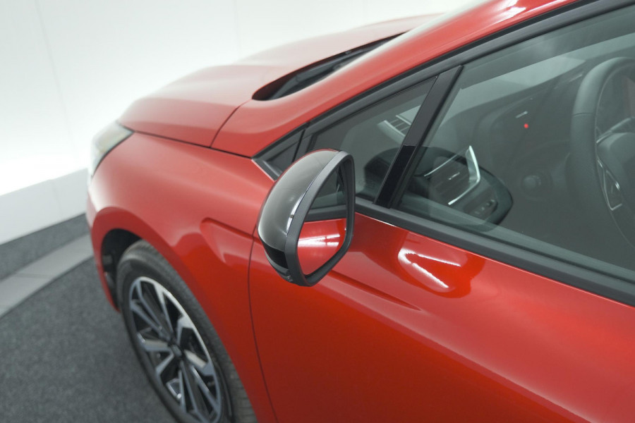 Renault Clio 1.6 E-Tech Full Hybrid 145 Techno | 360 Camera | Navigatie | Apple Carplay | 17 Inch Lichtmetalen Velgen