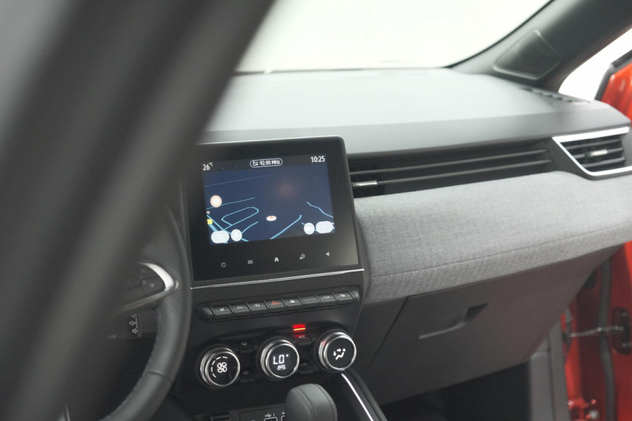Renault Clio 1.6 E-Tech Full Hybrid 145 Techno | 360 Camera | Navigatie | Apple Carplay | 17 Inch Lichtmetalen Velgen