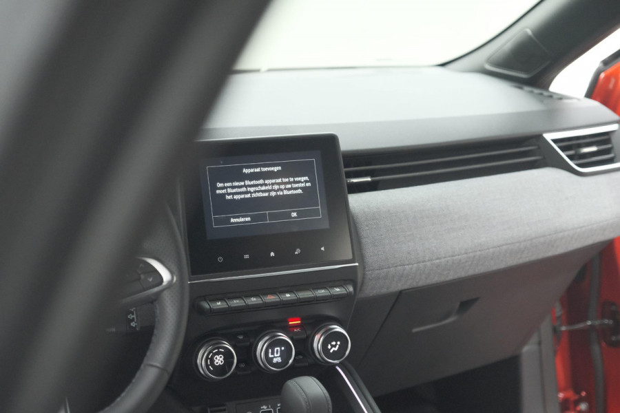 Renault Clio 1.6 E-Tech Full Hybrid 145 Techno | 360 Camera | Navigatie | Apple Carplay | 17 Inch Lichtmetalen Velgen