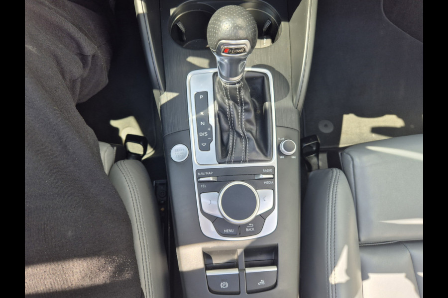 Audi A3 Cabriolet 1.4 TFSI CoD Sport S Line Edition Automaat,virtueeldashbord,airco,cruise,navigatie,stoelverwarming,parkeersens,
