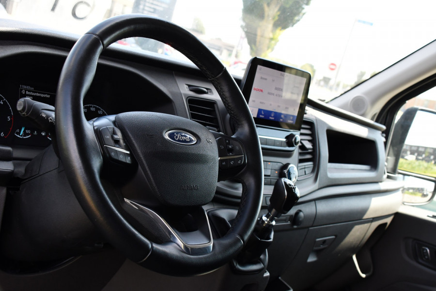 Ford Transit 2.0 TDCI L2H2 Raptor Edition Camera, Cruise, Carplay, 130pk, BLIS, Sensoren, Multimedia, Uniek!