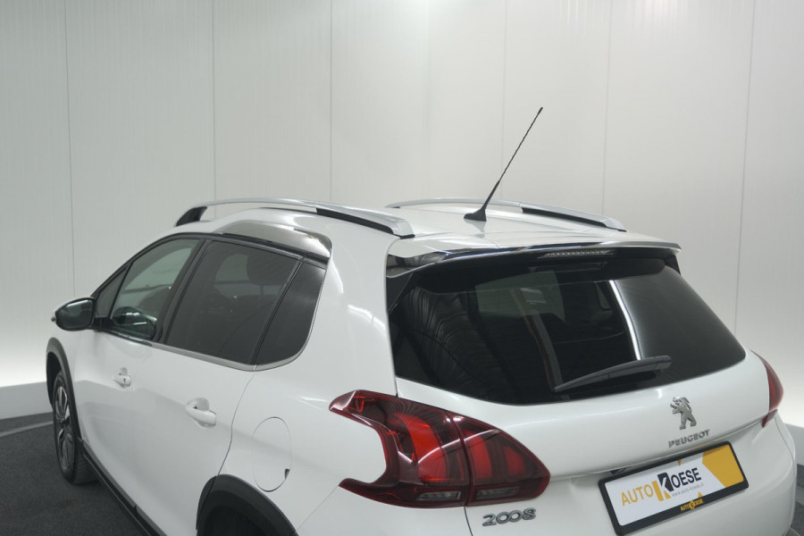 Peugeot 2008 PureTech 130 Allure | Camera | Apple Carplay | Parkeersensoren | Navigatie
