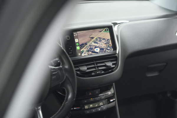 Peugeot 2008 PureTech 130 Allure | Camera | Apple Carplay | Parkeersensoren | Navigatie