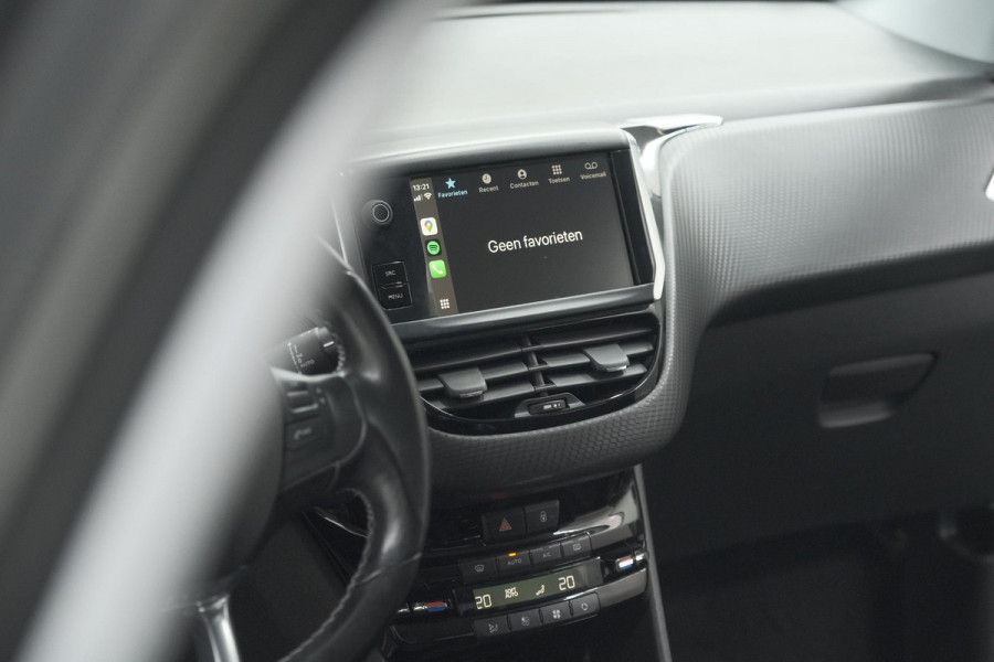 Peugeot 2008 PureTech 130 Allure | Camera | Apple Carplay | Parkeersensoren | Navigatie