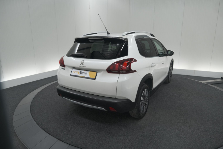 Peugeot 2008 PureTech 130 Allure | Camera | Apple Carplay | Parkeersensoren | Navigatie