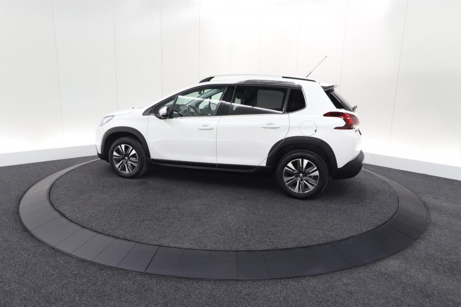 Peugeot 2008 PureTech 130 Allure | Camera | Apple Carplay | Parkeersensoren | Navigatie