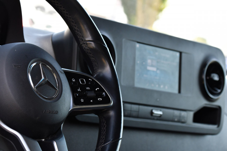Mercedes-Benz Sprinter 516 2.2 CDI L3 Bakwagen DL Cruise, 3500kg Trekhaak, Carplay, 164pk, Automaat, Laadklep, Dubbellucht, Multimedia, Uniek!
