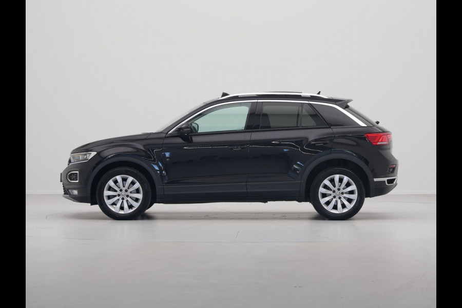 Volkswagen T-Roc 1.0 TSI 115pk Style Trekhaak Panorama Navigatie Camera Acc Carplay 323