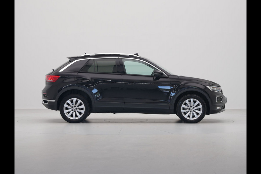 Volkswagen T-Roc 1.0 TSI 115pk Style Trekhaak Panorama Navigatie Camera Acc Carplay 323
