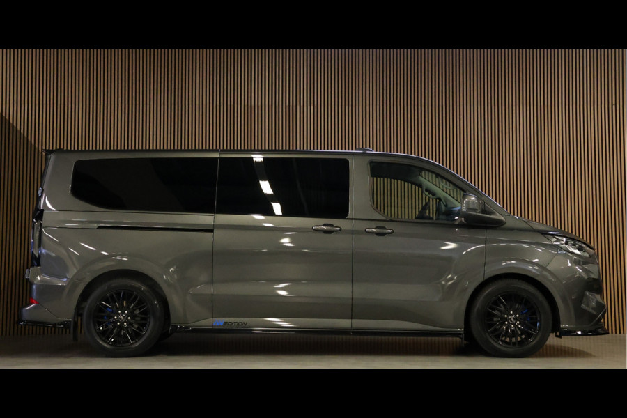 Ford Transit Custom 300 2.0 TDCI L2H1 Sport 170 PK DC | L+R Schuifdeur | Dubbel Cabine | B&O | ACC | Blind Spot | Navigatie | Camera | CarPlay | Lan | Raptor Edition | Trekhaak | 6-Zitter | MODELJAAR 2025 | Verlengde fabrieksgarantie tot 12-2029 | Dubbel Cabine