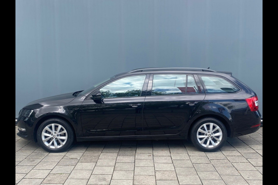 Škoda Octavia Combi BWJ 2017 | 1.0 TSI 116PK Ambition Bus | CLIMA | CRUISE | CARPLAY | NAVI | LICHTMETAAL | PDC |