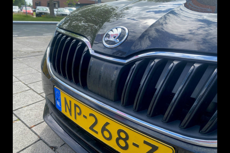 Škoda Octavia Combi BWJ 2017 | 1.0 TSI 116PK Ambition Bus | CLIMA | CRUISE | CARPLAY | NAVI | LICHTMETAAL | PDC |