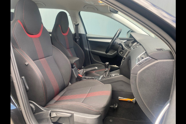 Škoda Octavia Combi BWJ 2017 | 1.0 TSI 116PK Ambition Bus | CLIMA | CRUISE | CARPLAY | NAVI | LICHTMETAAL | PDC |