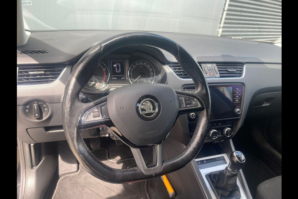 Škoda Octavia Combi BWJ 2017 | 1.0 TSI 116PK Ambition Bus | CLIMA | CRUISE | CARPLAY | NAVI | LICHTMETAAL | PDC |