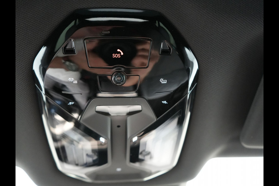 BMW iX xDrive40 High Executive 77 kWh INCL BTW | Trekhaak af Fabriek | Panodak | Lederen Comfortzetels Massage & Memory | 360 Camera | Head Up | Widescreen | 22"L.M | Harman Kardon |