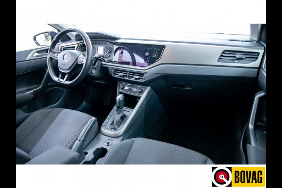 Volkswagen Polo 1.0 TSI Highline Automaat 96 PK Stoelverwarming | Full map Navigatie | Apple Carplay | PDC | 16 inch velgen | Licht en Zicht pakket, Extra getint glas achter