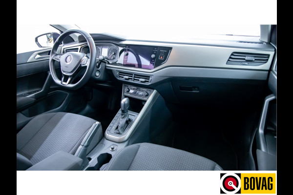 Volkswagen Polo 1.0 TSI Highline Automaat 96 PK Stoelverwarming | Full map Navigatie | Apple Carplay | PDC | 16 inch velgen | Licht en Zicht pakket, Extra getint glas achter
