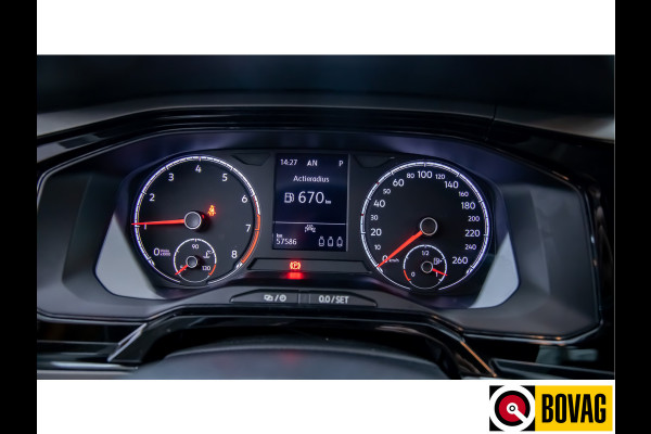 Volkswagen Polo 1.0 TSI Highline Automaat 96 PK Stoelverwarming | Full map Navigatie | Apple Carplay | PDC | 16 inch velgen | Licht en Zicht pakket, Extra getint glas achter