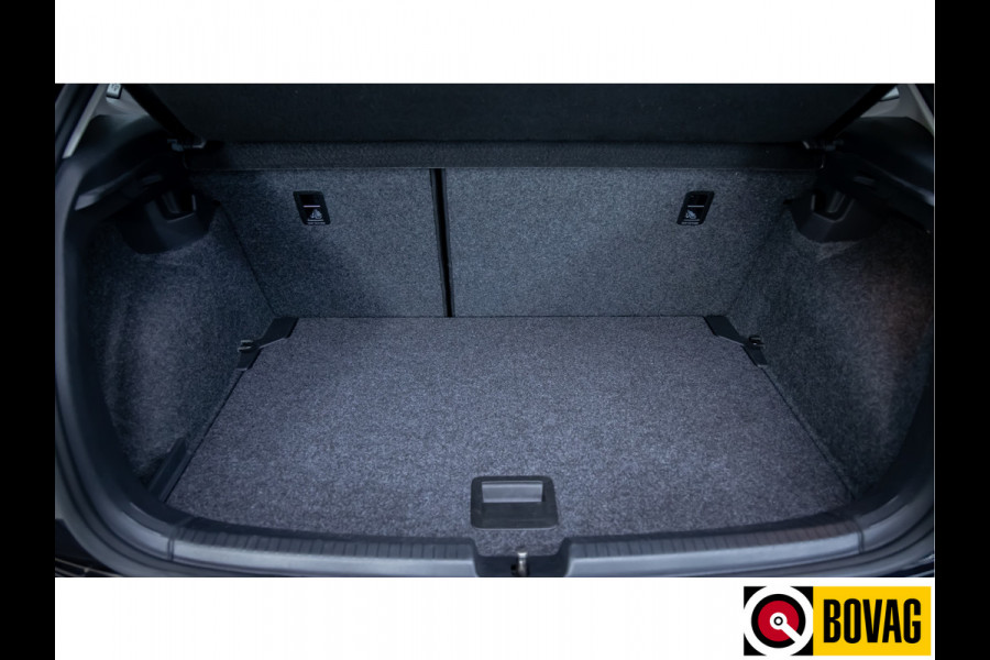 Volkswagen Polo 1.0 TSI Highline Automaat 96 PK Stoelverwarming | Full map Navigatie | Apple Carplay | PDC | 16 inch velgen | Licht en Zicht pakket, Extra getint glas achter