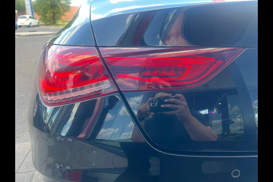 Mercedes-Benz CLA-Klasse 220 Premium Plus
