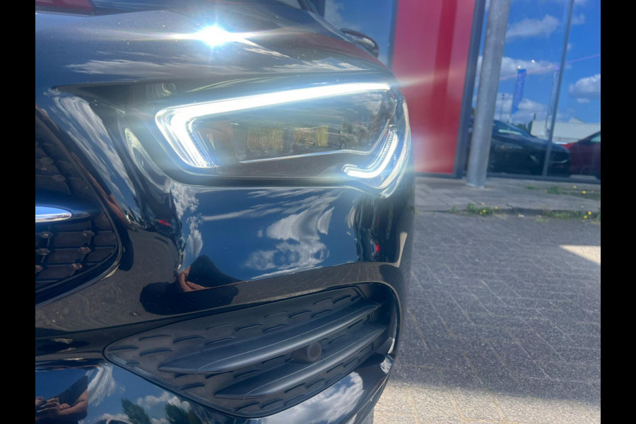 Mercedes-Benz CLA-Klasse 220 Premium Plus