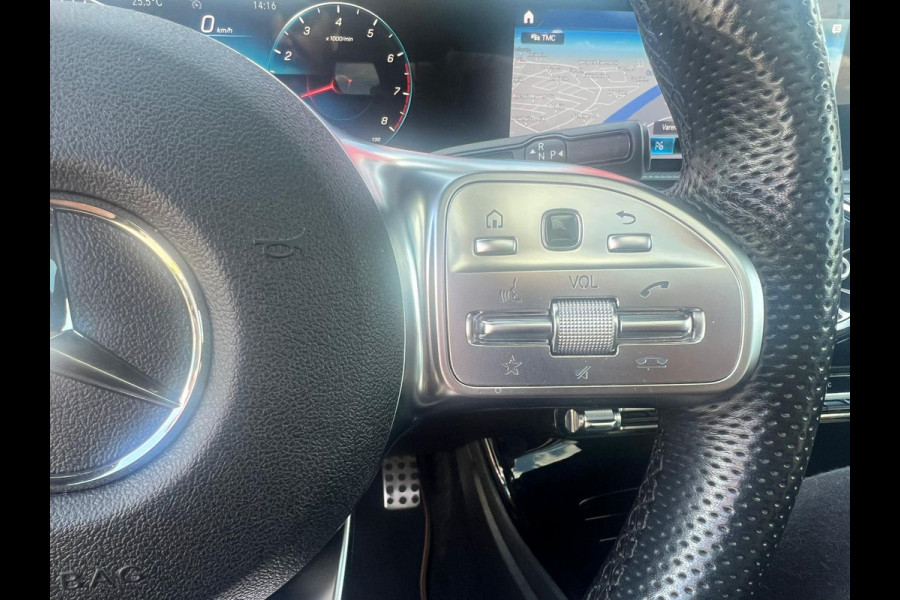 Mercedes-Benz CLA-Klasse 220 Premium Plus