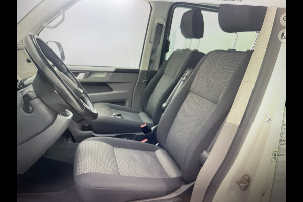 Volkswagen Transporter 2.0 TDI DSG automaat L2H1 30 DC 5 persoons / vaste prijs rijklaar € 27.950 ex btw / lease vanaf € 456 / airco / cruise / navi / achterdeuren / euro 6 / bpm vrij !