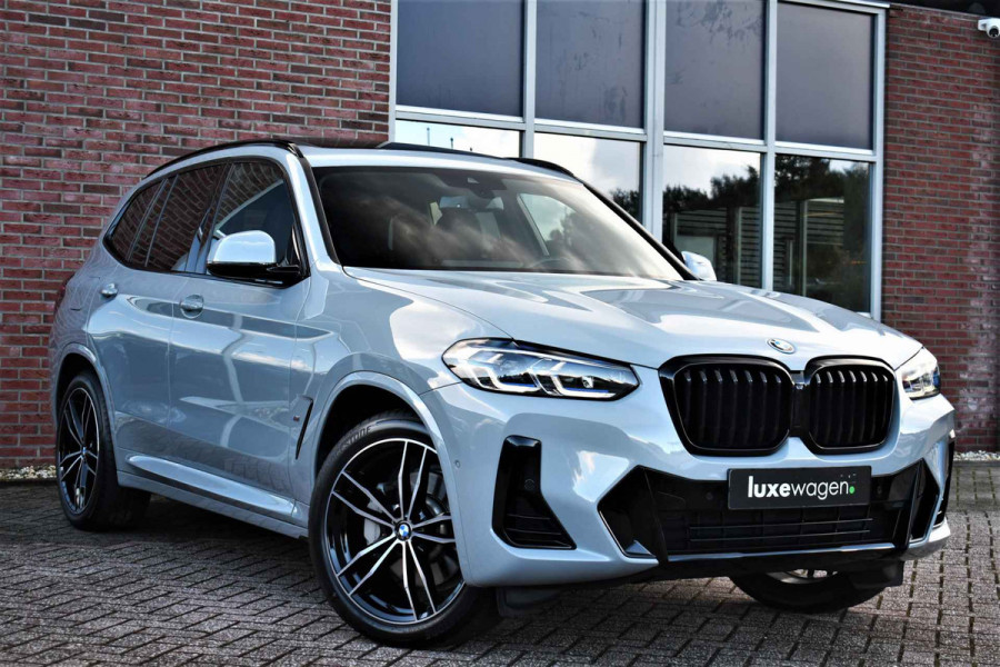 BMW X3 xDrive30e M-Sport Pano ACC M-zetels H/K HUD Brooklyngrau