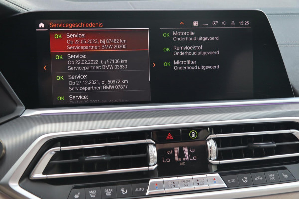 BMW X6 XDrive40i M Sport / PANODAK / LASER / SOFT CLOSE / HUD / KEYLESS