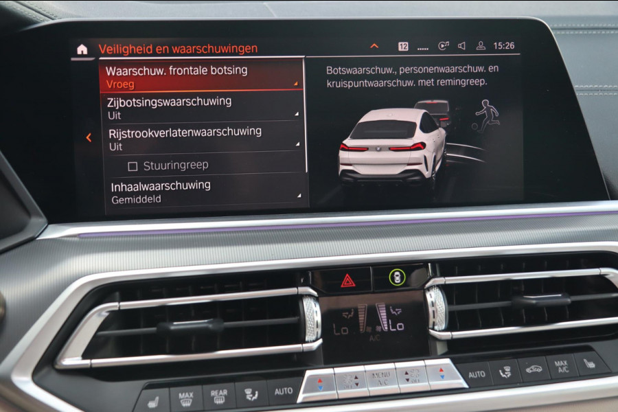 BMW X6 XDrive40i M Sport / PANODAK / LASER / SOFT CLOSE / HUD / KEYLESS