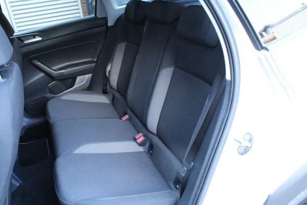 Volkswagen Taigo 1.0 TSI 111pk Life DSG7 NL-Auto NAP Airco Cruise Carplay Camera Keyless 16"LMV Stoelverwarming