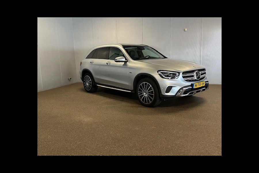 Mercedes-Benz GLC 300e 4 Matic Luxury-PANORAMA-360 CAMERA-TREKHAAK-DODEHOEK-COMPLEET